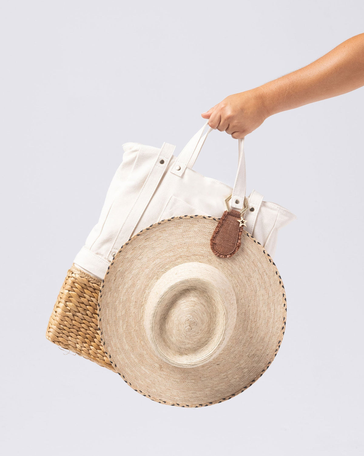 Beach Tote Hat Holder & Clip - LSPACE X Toptote | LSPACE
