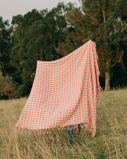 Slowtide Palaka Lightweight Beach Blanket - Guava | LSPACE